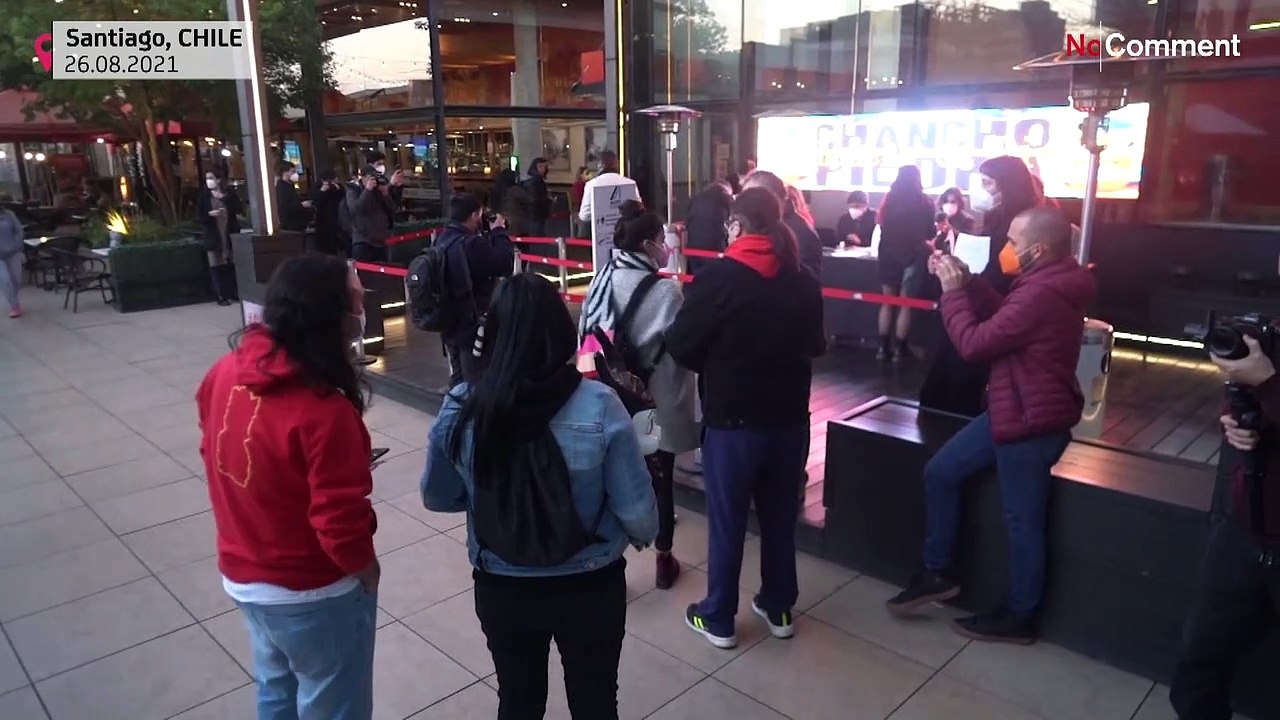 Covid-Test davor und danach: Corona-Feldversuch in Club-Atmosphäre