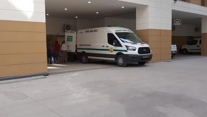 Son dakika haberi: Tır ile kamyonetin çarpışması sonucu 6 kişi öldü, 2 kişi yaralandı - Morg