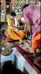 बागेश्वर धाम पर यज्ञ में अग्निमंथन अग्नि देव हुये प्रकट अद्भुत दर्शन प्रकृति की सुध्दता यज्ञ से