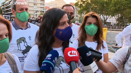 Protesta masiva frente a la plaza de toros de Lisboa contra la tauromaquia