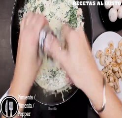 Fettuccine Con Pollo Champiñones y Espinacas