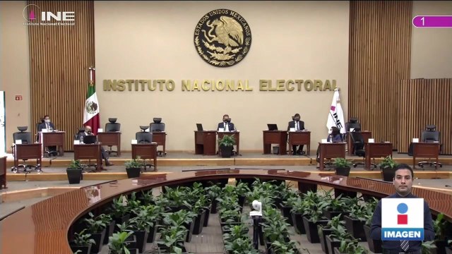 INE avala lineamientos para la revocación de mandato