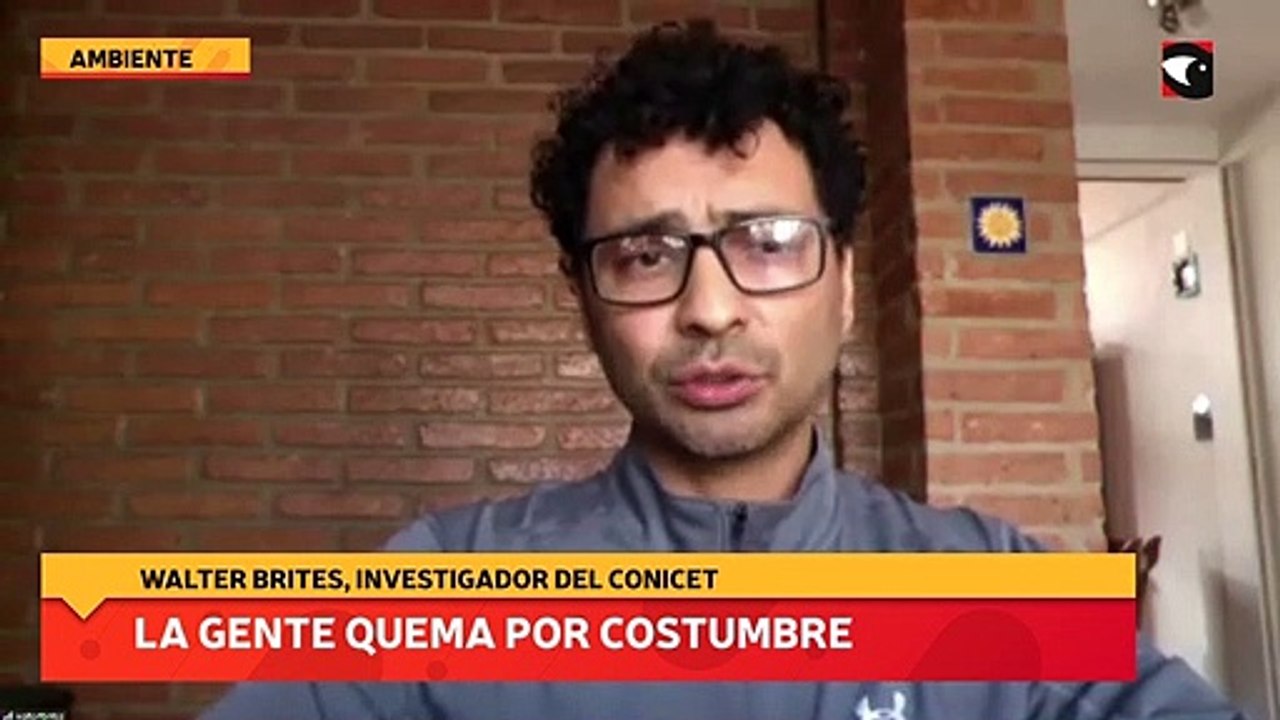 La gente quema por costumbre