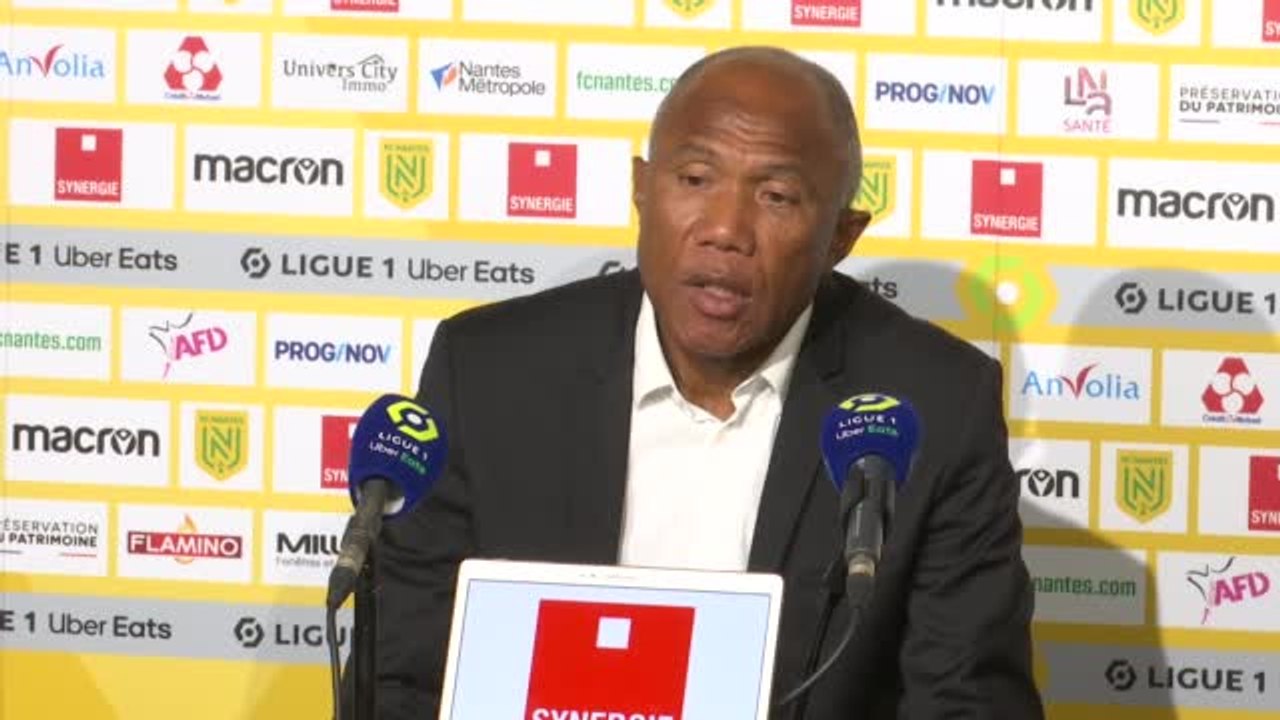 4e j. - Kombouaré fait un point mercato : "J'aimerais garder mon effectif"