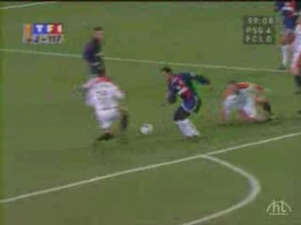 Ronaldinho - Gestes Techniques