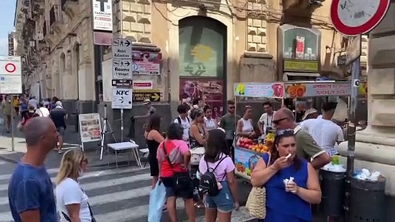 Kein Corona-Pass mehr in Dänemark, neue Beschränkungen auf Sizilien