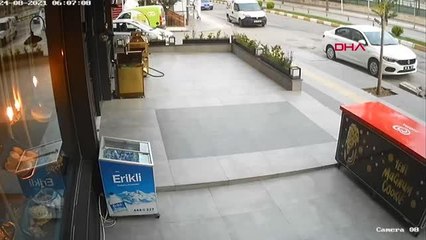 BEYAZ ÇARŞAFLI MOTOSİKLET HIRSIZI KAMERADA