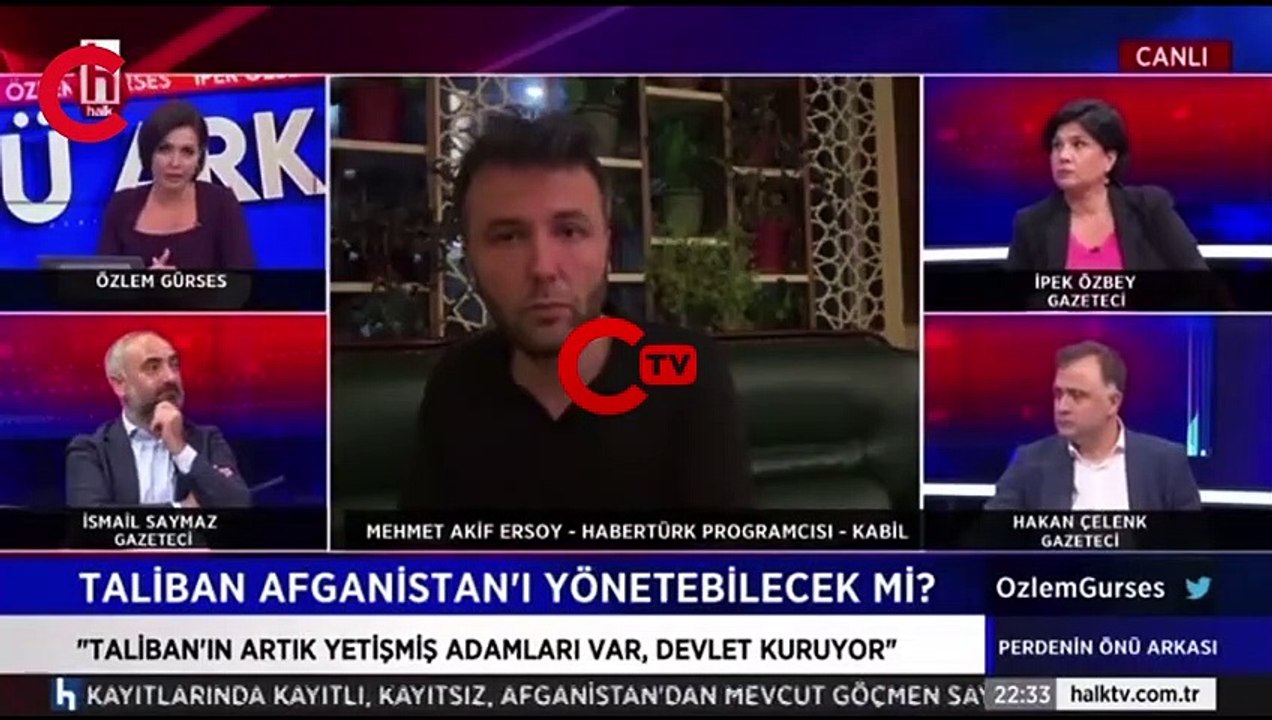 Özlem Gürses'in sorusu Mehmet Akif Ersoy'u şaşırttı