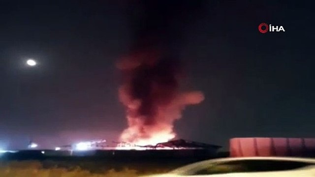 Bursa'da korkutan yangın! Geri dönüşüm tesisi alevlere teslim oldu