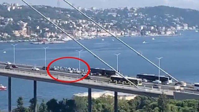 15 Temmuz Şehitler Köprüsü’nde metrobüs arızası; köprüde beklediler