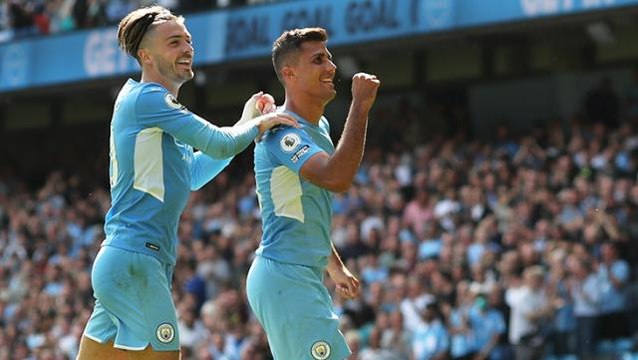 İngiltere Premier Lig'in 3. haftasında Manchester City, sahasında Arsenal'i 5-0 mağlup etti