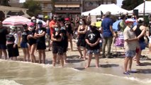 Espagne : chaîne humaine à la Mar Menor pour dénoncer un 