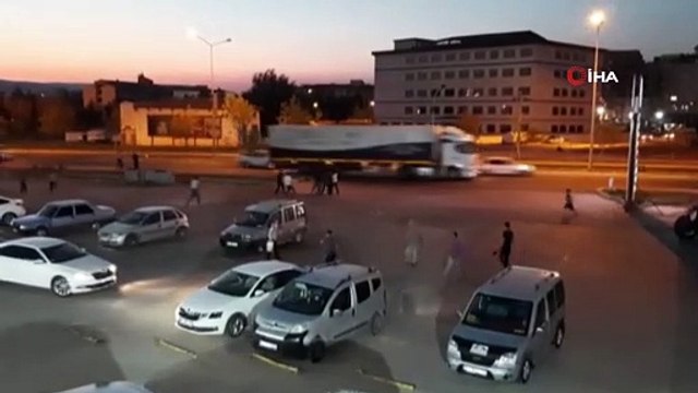 Gaziantep’te silahlı, sopalı kavga cep telefonu kamerasında