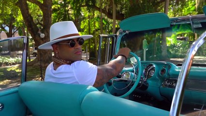 1 (1)Best nostalgic music video clip | Vintage Style