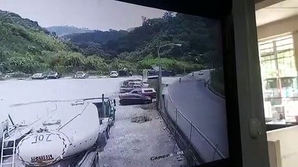 Accidente en bajada de las Buganvilias zona 6 capitalina