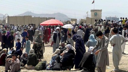 US urges citizens to leave Kabul airport area immediately, citing ‘specific, credible threat’