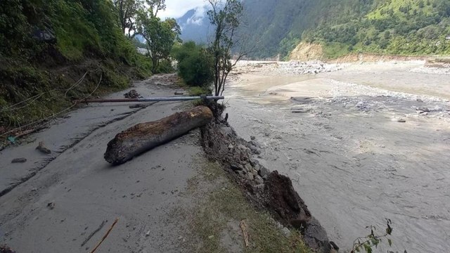 Rain, landslide wreaks havoc in Uttarakhand