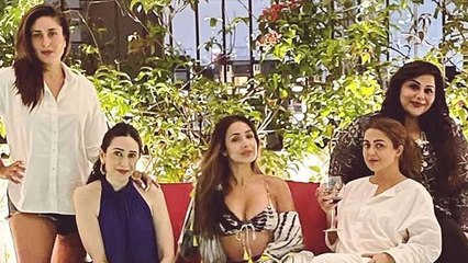 Kareena kapoor ने दोस्तों के साथ की Party, Hotness में Malaika को दे रही हैं टक्कर |FilmiBeat