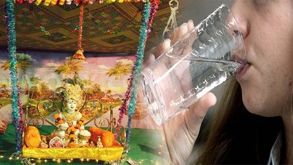 Janmashtami 2021 : जन्माष्टमी व्रत में सूर्यास्त के बाद क्यों नहीं पीते है पानी? | Boldsky