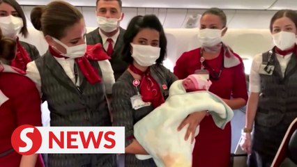 Baby born on Afghan evacuation flight