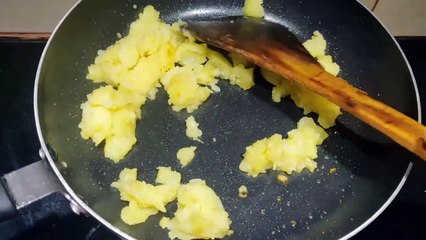 उपवास में खाइये स्वादिष्ट आलू का हलवा | How to make Aloo ka halwa kese banaye | Janmashtami special.