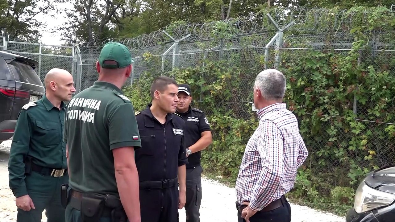 Премиер Янев "Българите могат да бъдат спокойни за охраната на границата"