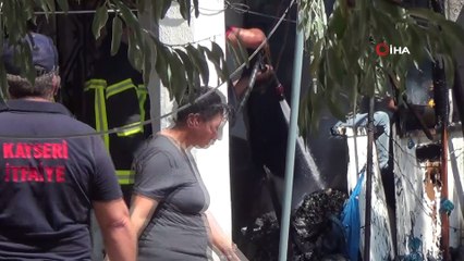 Annesiyle tartıştı, odunluğu ateşe verdi