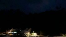 شاهد: عاصفة عاتية تضرب جزيرة كرواتية وتتسبب في انقطاع الكهرباء