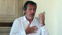 Regardez Jean-Luc Reichmann qui appelle, ce matin, une téléspectatrice de TF1 et qui lui annoncer qu'elle a gagné 1 million d'euro et que sa vie va changer!