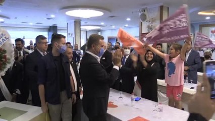 BALIKESİR - TDP Genel Başkanı Sarıgül, partisinin il kongresine katıldı