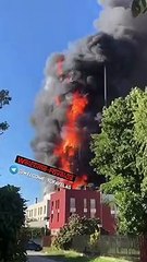 Download Video: Milano, maxi-incendio in un palazzo di via Antonini