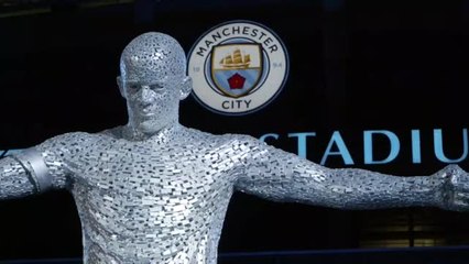Manchester City - Les statues de Kompany et David Silva dévoilées