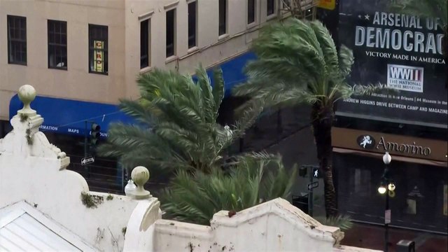 Ураган Ида обрушился на побережье Луизианы