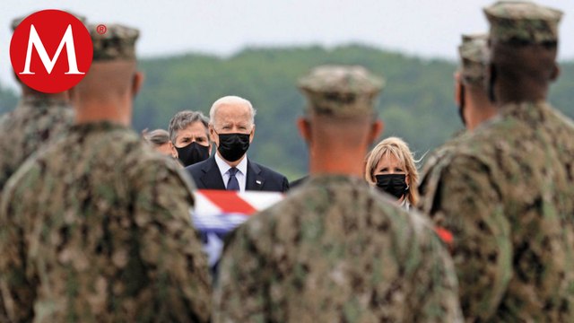Joe Biden rinde homenaje a 13 soldados muertos en atentado en Afganistán