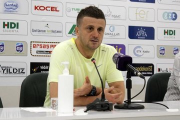 Hakan Keleş: "Yeni bir takım olmanın zorluklarını çekiyoruz"