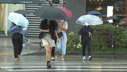[날씨] 오늘 흐리고 후텁지근...내일 중부 게릴라 호우 / YTN