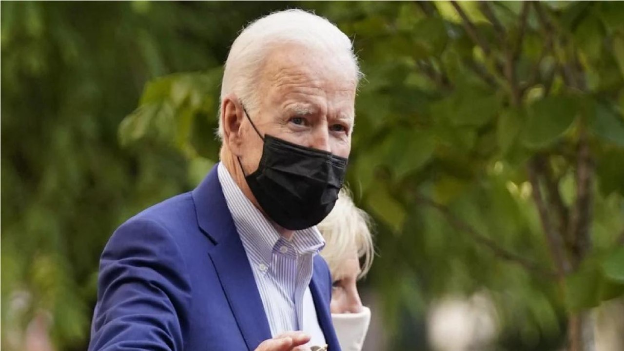 US President Joe Biden pays tribute to the martyred soldiers