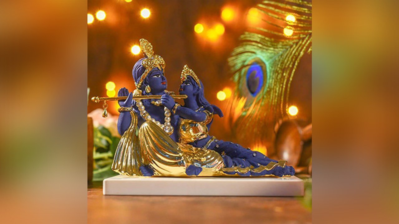 Janmashtami 2021: भगवान श्रीकृष्ण की इस तरह की मूर्ति घर स्थापित करने से मिलेगा मनचाहा फल? । Boldsky
