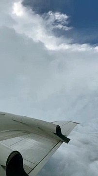 Centro de Furacões revela imagens captadas no interior do Furacão Ida