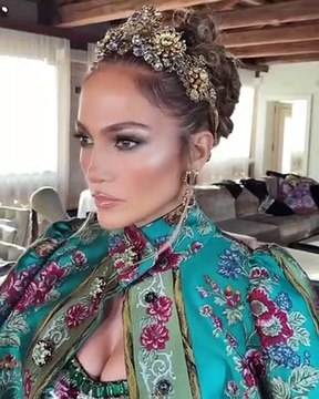 Jennifer Lopez de Dolce & Gabbana Alta Costura