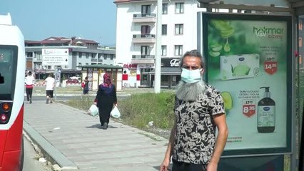 Düzce'de halk otobüsü yolcularına 30 Ağustos Zafer Bayramı sürprizi