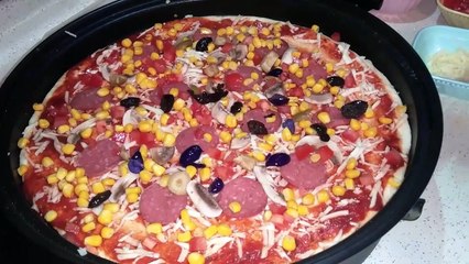 Ev yapımı karışık pizza XXL JUMBO boy :)