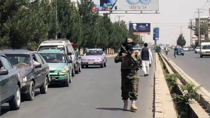 هجوم بالصواريخ يستهدف مطار كابل مع دخول عمليات الإجلاء ساعاتها الأخيرة