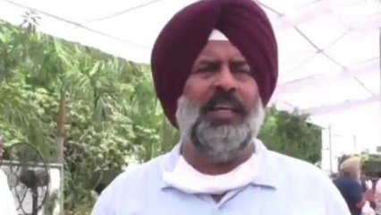 Скачать видео: Punjab Congress Tussle: Pargat Singh targets Harish Rawat