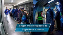 México recibe a tercer grupo de refugiados afganos; llegan 86 desde Catar y Reino Unido