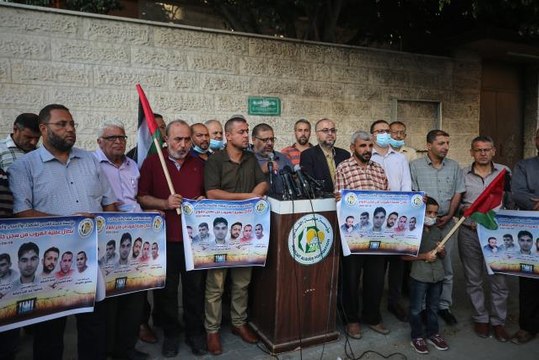 Gazze'deki Filistinli gruplar, Filistinli tutuklulara zarar vermesinin yansımaları konusunda İsrail'i uyardı