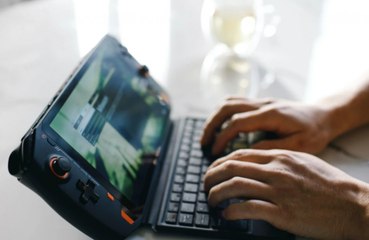 China slashes children's online gaming time to just one hour