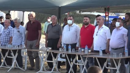 Romanlar vekillerle göbek attı