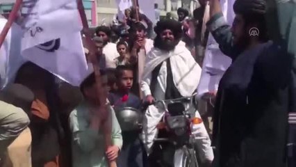 ABD, Afganistan'dan çekilme sürecini tamamladı - Kandahar'da sevinç gösterileri