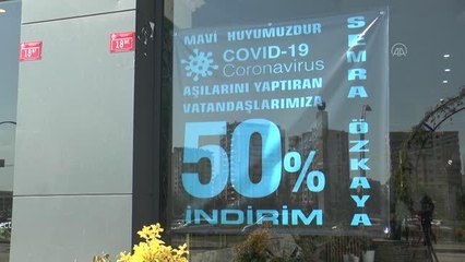 DİYARBAKIR - Kovid-19'a karşı aşılama çalışması sürüyor - Güzellik merkezinden aşı olan müşterilerine yüzde 50 indirim